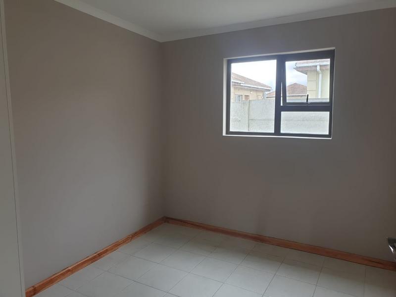 To Let 1 Bedroom Property for Rent in Hagley Western Cape